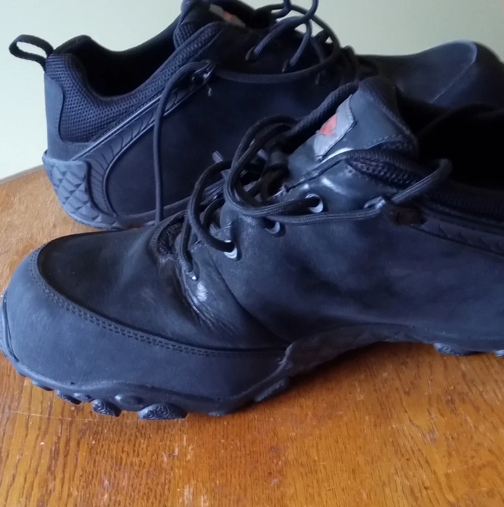 Merrell Black Boots with Sturdy Design